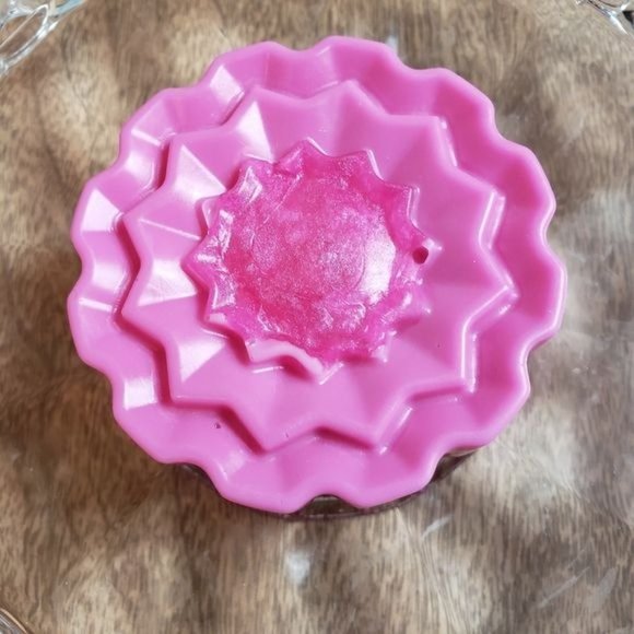 Hand Crafted by Serenity Style Stephenson Melt and Pour Soap Set of 3 Bars - Picture 12 of 15